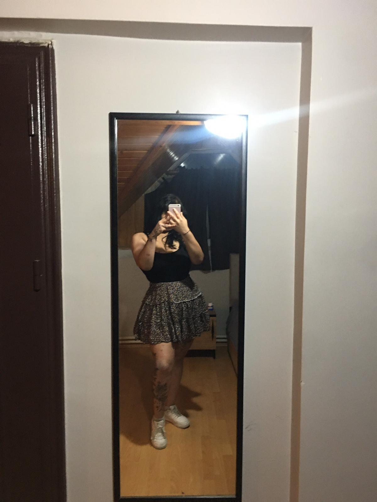 Yeni Escort Seçil - Resim2 Yeni Escort Seçil - Resim2
